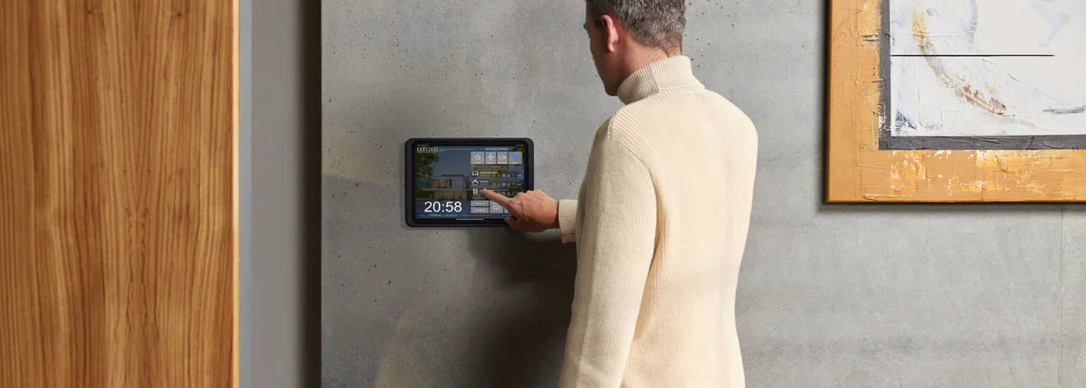 iPad aan de muur: dé oplossing voor bedrijven en huishoudens