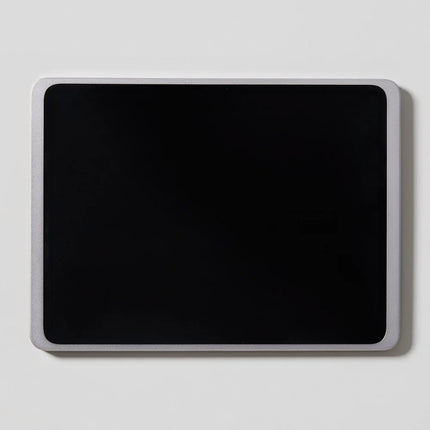 Displine Displine Dame Wall 2.0 Wandhouder voor iPad Pro 13" (M4/M5) Titanium